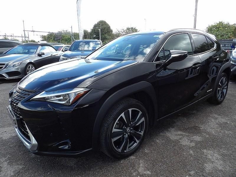 Black Used 2021 Lexus UX 250h SUV | £15,995 (A bit pricey) - Image 1/4
