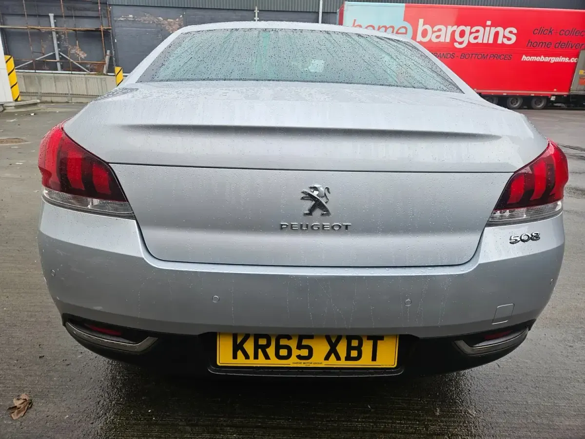 Käytetty Peugeot 508 Allure 2015 Hopea Sedan