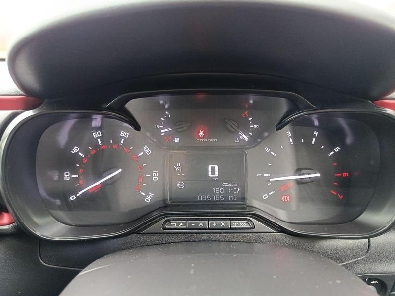 Begagnad Citroën C3 PureTech 82 HK (60 kW) 2022 Grå Halvkombi