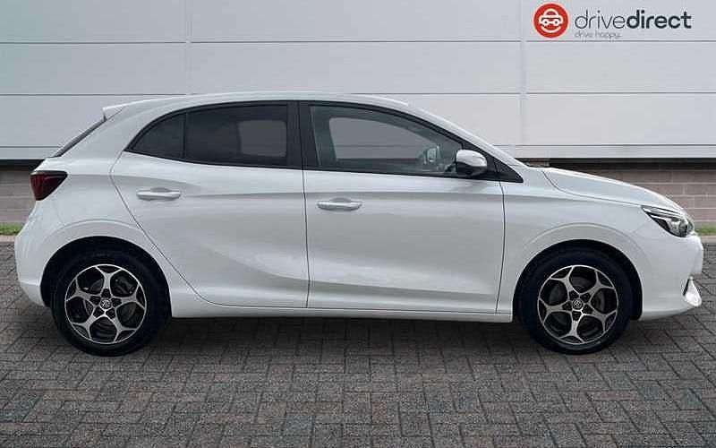 Used MG MG3 Trophy 194 HP (142 kW) 2024 White Hatchback