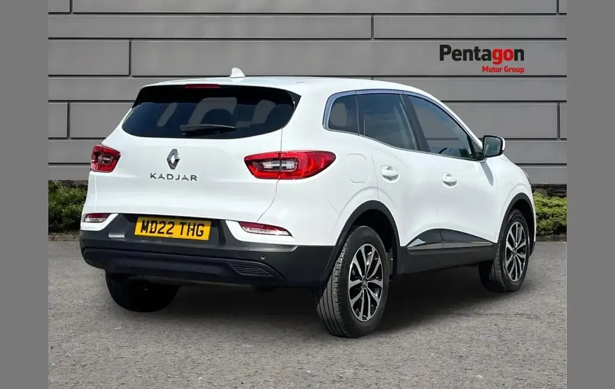 Used Renault Kadjar Equilibre 138 HP (101 kW) 2022 White SUV