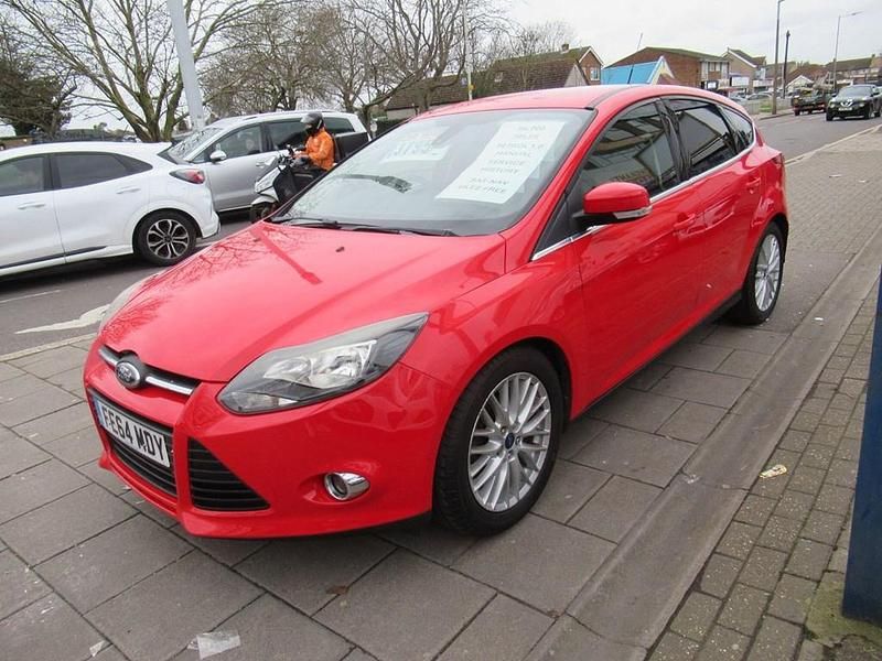 Used Ford Focus Zetec 2014 Red Hatchback