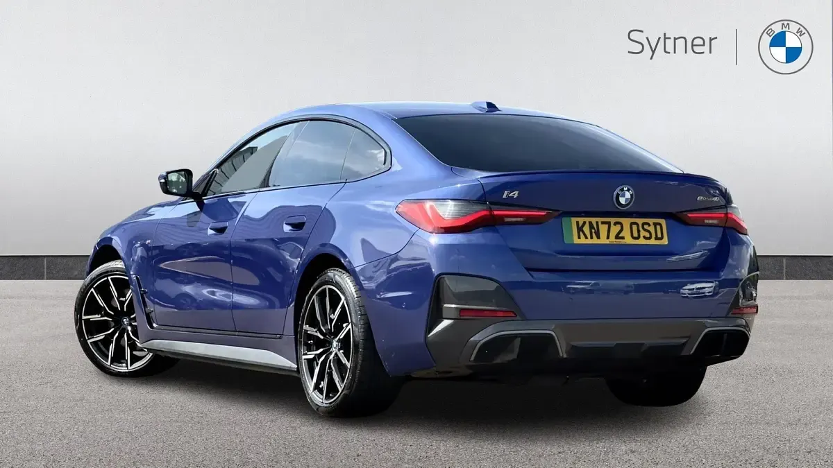 Used BMW i4 M Sport 246 kW (335 HP) 2022 Blue Sedan