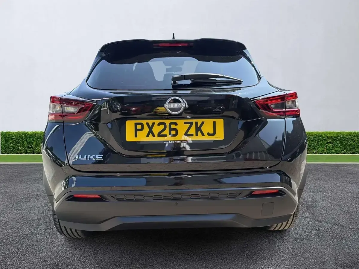 New Nissan Juke N-Connecta 2026 Pearl black SUV