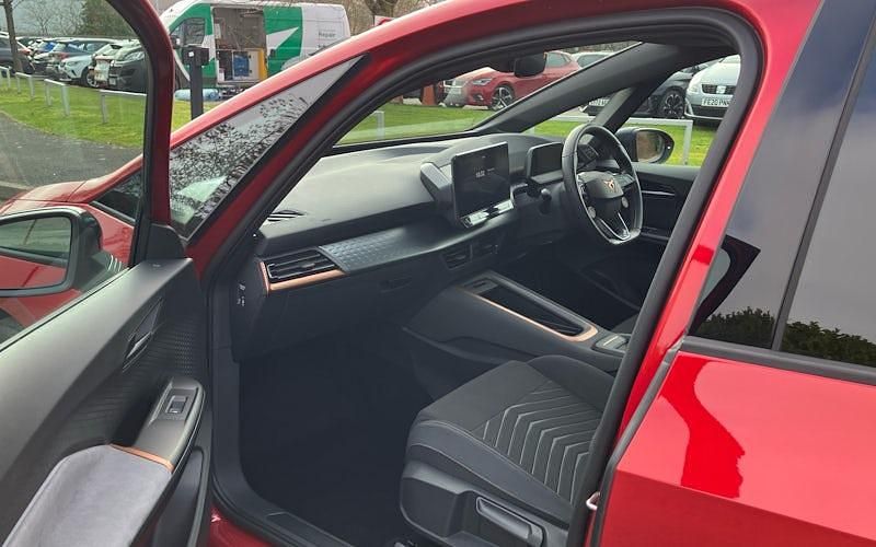 Used Cupra Born e-Boost 169 kW (230 HP) 2024 Hatchback