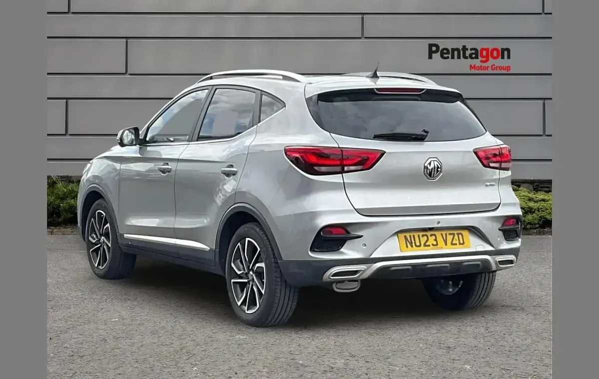 Used MG ZS Exclusive 109 HP (80 kW) 2023 Silver SUV