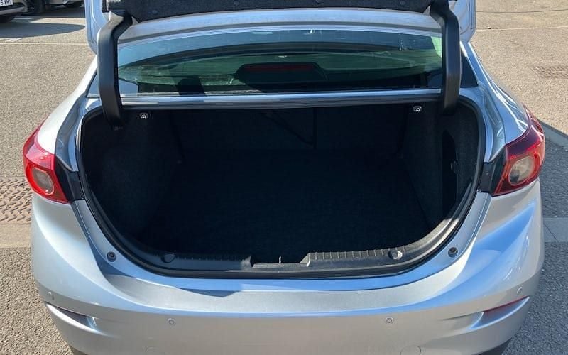 Used Mazda 3 120 HP (88 kW) 2018 Sedan