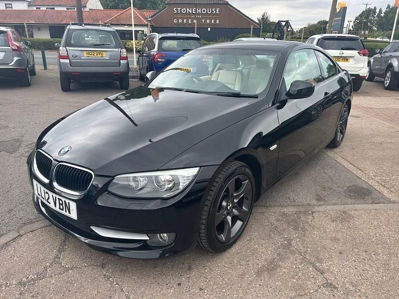 Black Used 2012 BMW 320 Comfort Edition Coupe | £4,995 (Good price) - Image 1/4