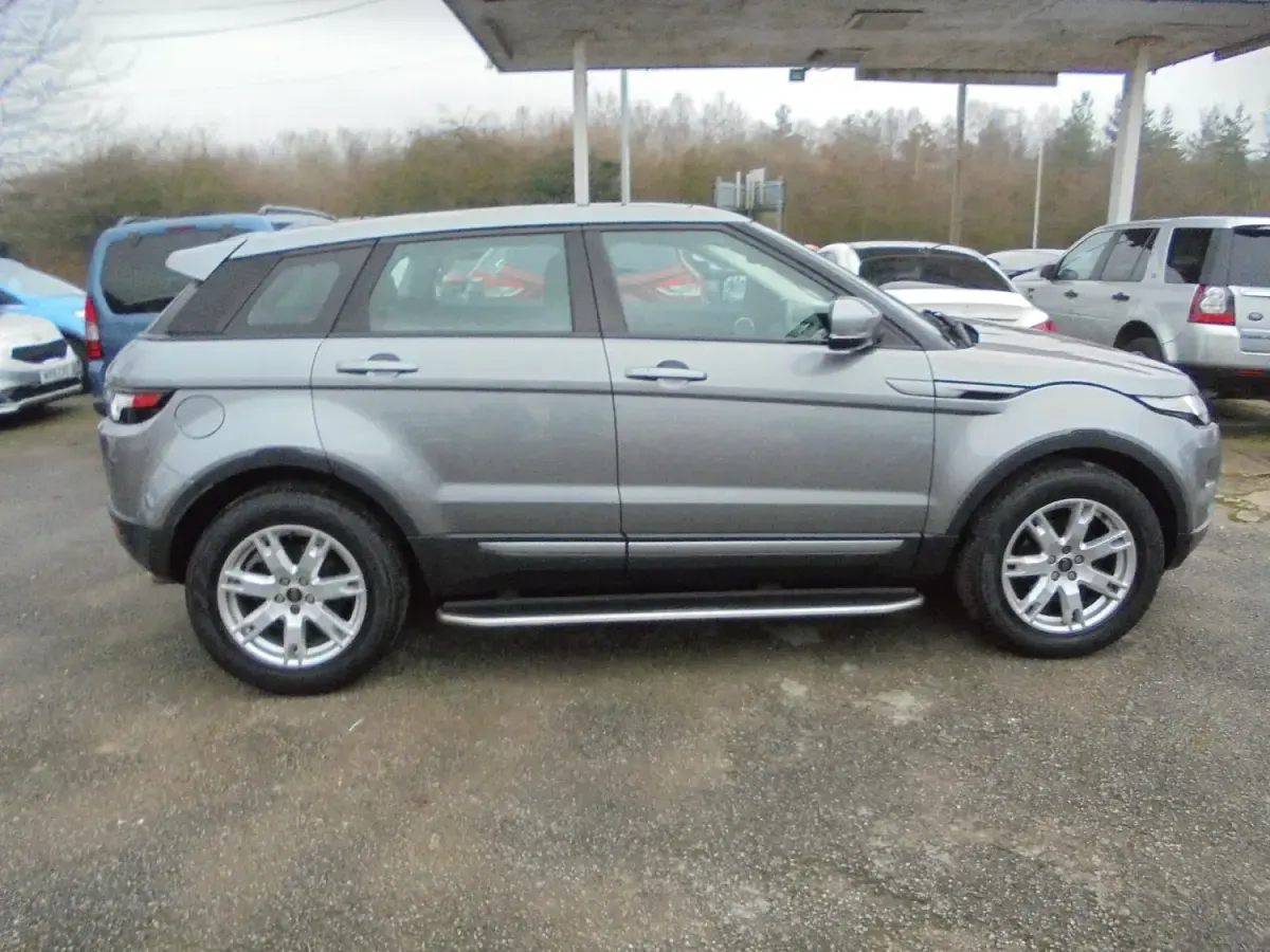 Używany Land Rover Range Rover evoque Pure 150 KM (110 kW) 2013 Szary Kombi