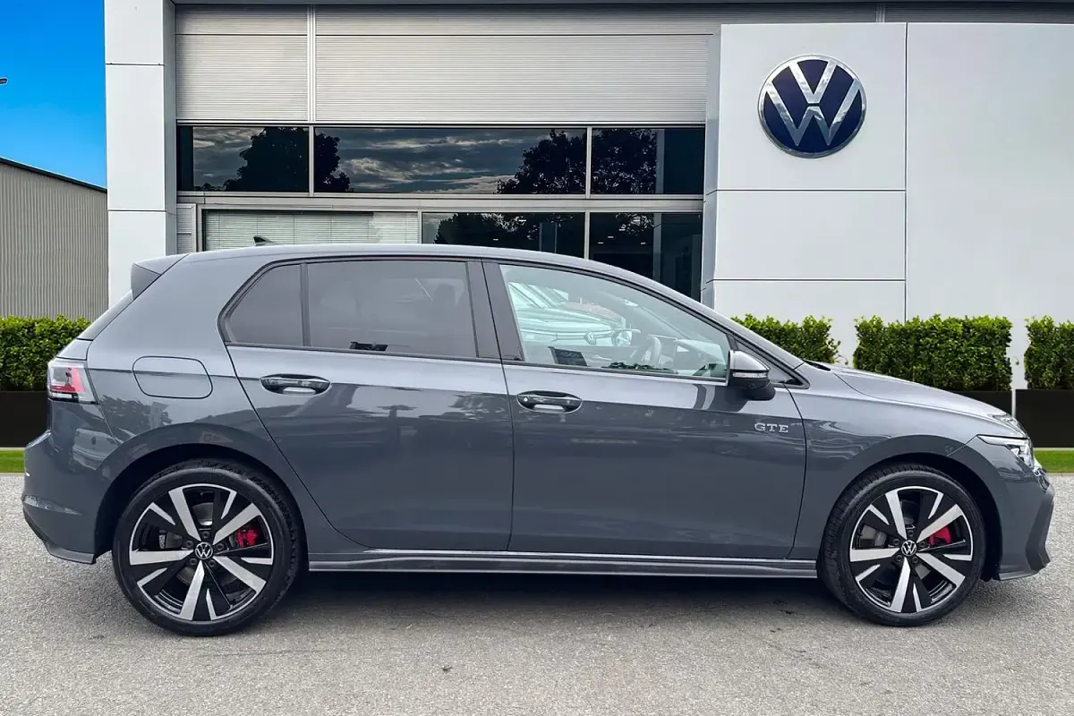 New VW Golf VIII GTE 2026 Grey Hatchback