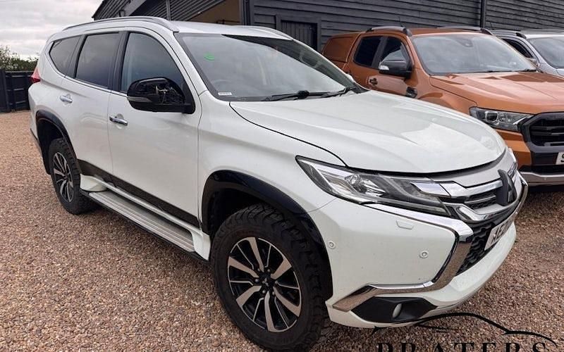 Używany Mitsubishi Shogun 181 KM (133 kW) 2020 SUV