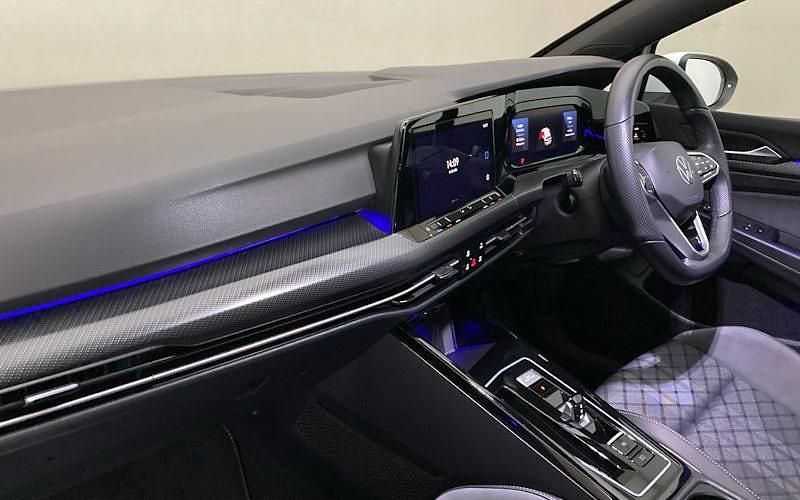 Used VW Golf VIII R-line 150 HP (110 kW) 2023 Hatchback