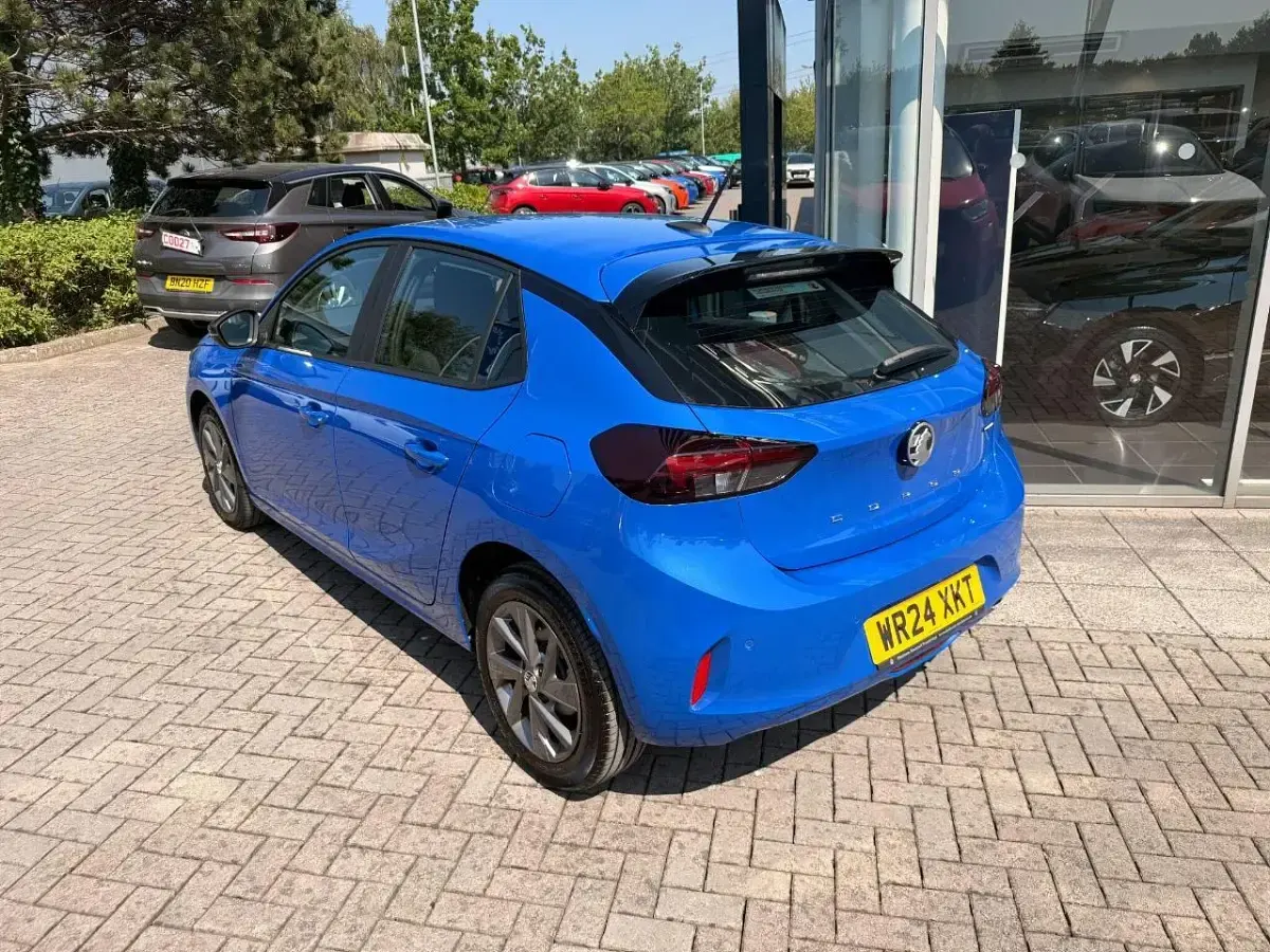 Used Vauxhall Corsa Design Edition 99 HP (72 kW) 2024 Blue Hatchback