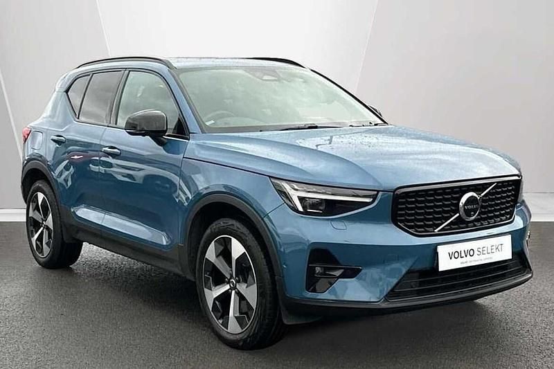 Blue Used 2024 Volvo XC40 Ultimate SUV | £29,271 (Good price) - Image 1/1