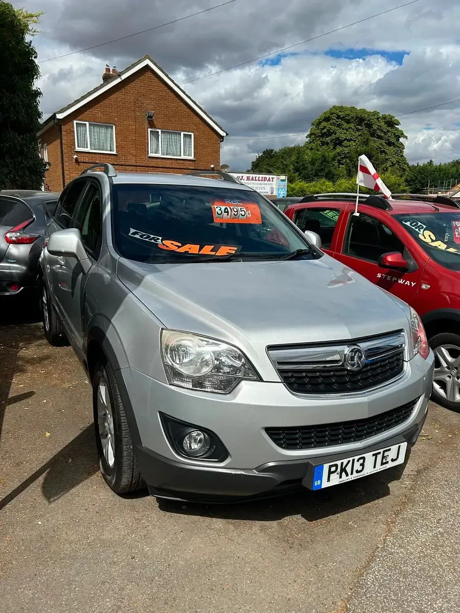 Used Vauxhall Antara 163 HP (119 kW) 2013 Silver SUV