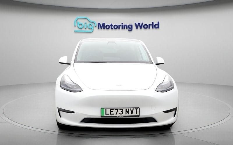 Used Tesla Model Y Long Range AWD 286 kW (389 HP) 2025 SUV