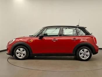 Used Mini Cooper 136 HP (100 kW) 2016 Red Hatchback