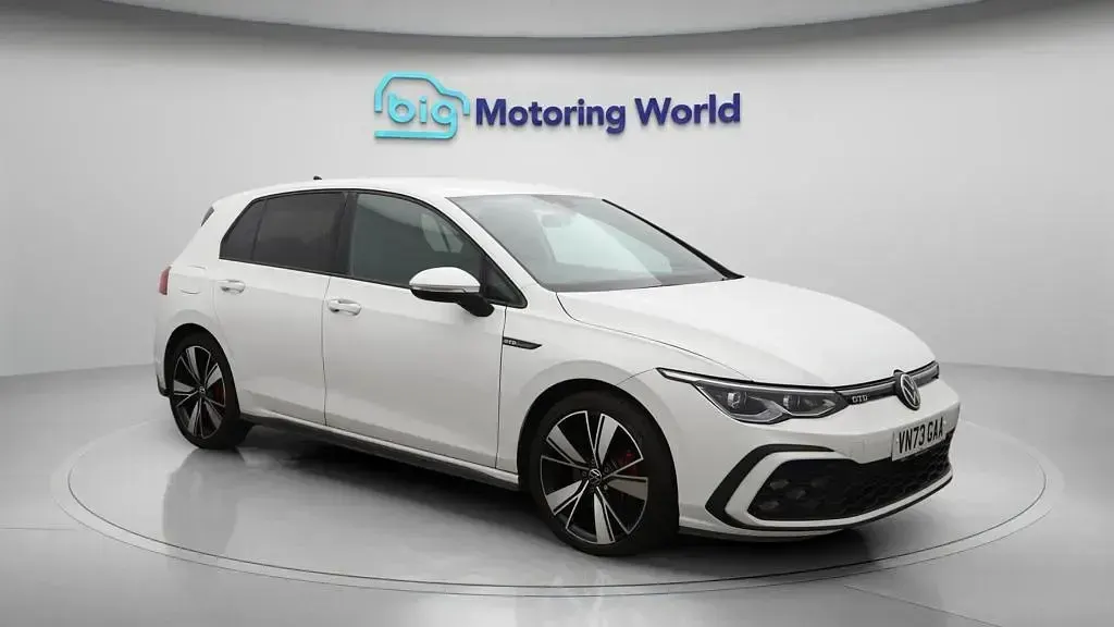 Used VW Golf VIII GTD 200 HP (147 kW) 2023 Hatchback