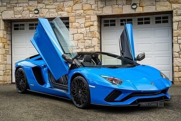 Used Lamborghini Aventador 740 HP (544 kW) 2021 Blue Cabriolet