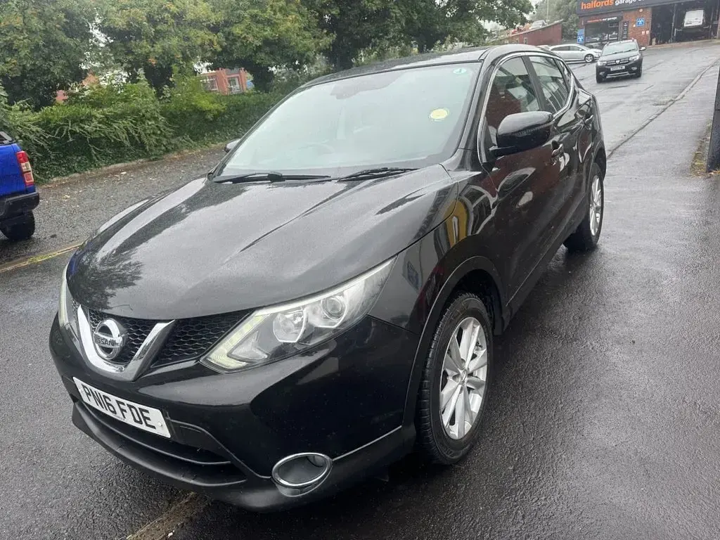 Used Nissan Qashqai Acenta 2016 Black SUV