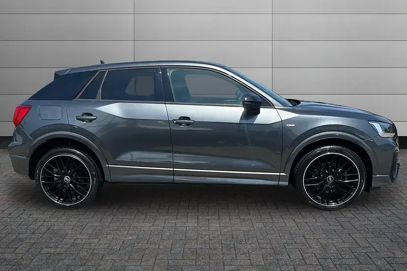 Used Audi Q2 Black Edition 150 HP (110 kW) 2021 Daytona grey SUV