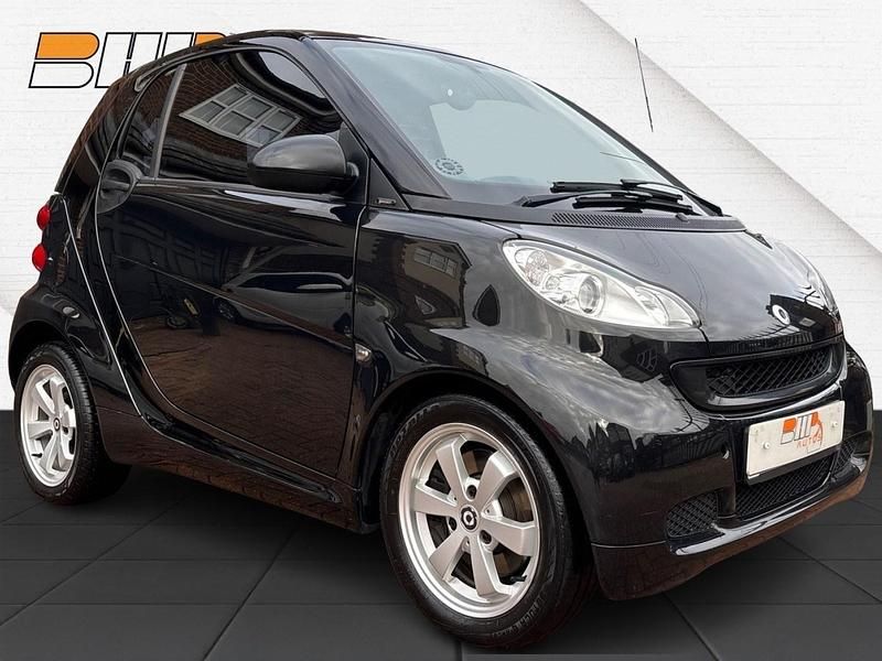 Black Used 2011 Smart ForTwo Coupé Passion Coupe | £3,250 (Fair price) - Image 1/4