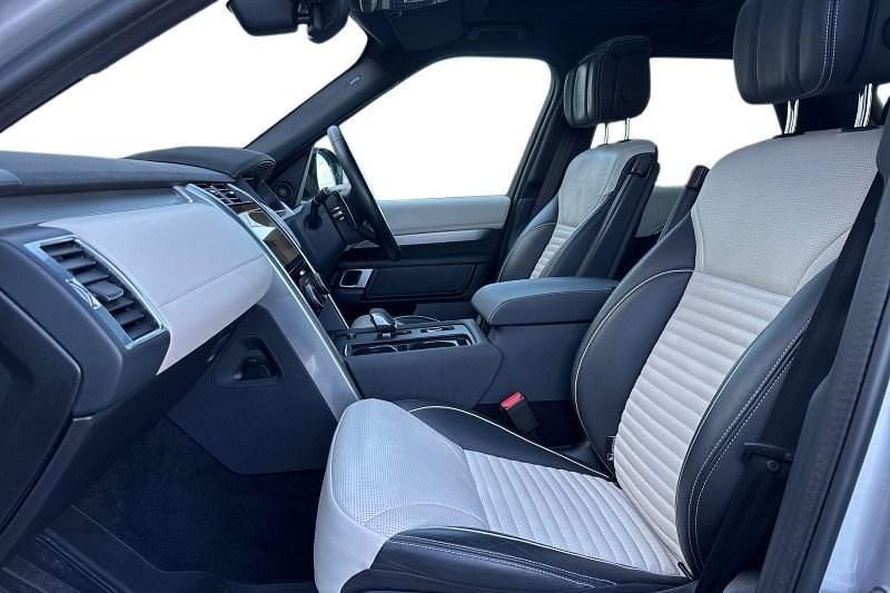 Used Land Rover Discovery 5 HSE Dynamic 2024 Silver SUV