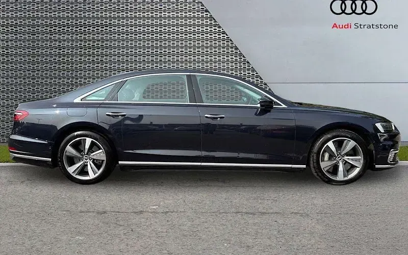 Used Audi A8 Sport 449 HP (330 kW) 2021 Blue Sedan