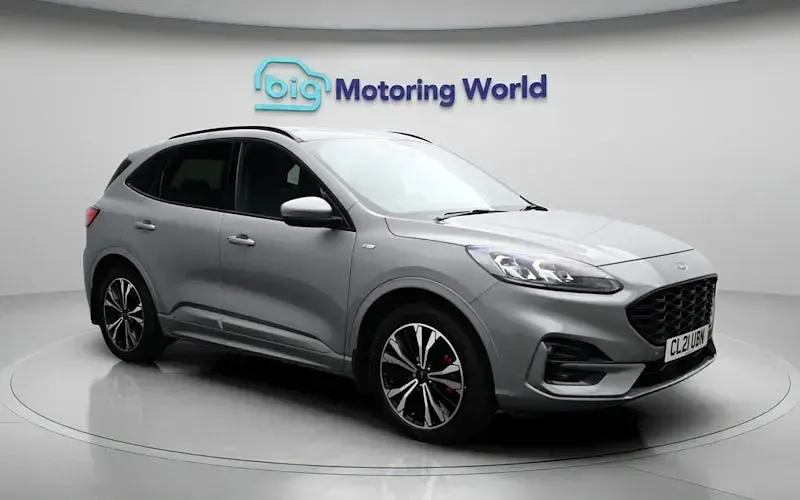 Begagnad Ford Kuga ST-Line X 190 HK (139 kW) 2021 Silver SUV