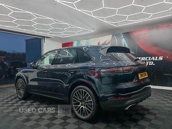Used Porsche Cayenne 462 HP (339 kW) 2022 Blue SUV