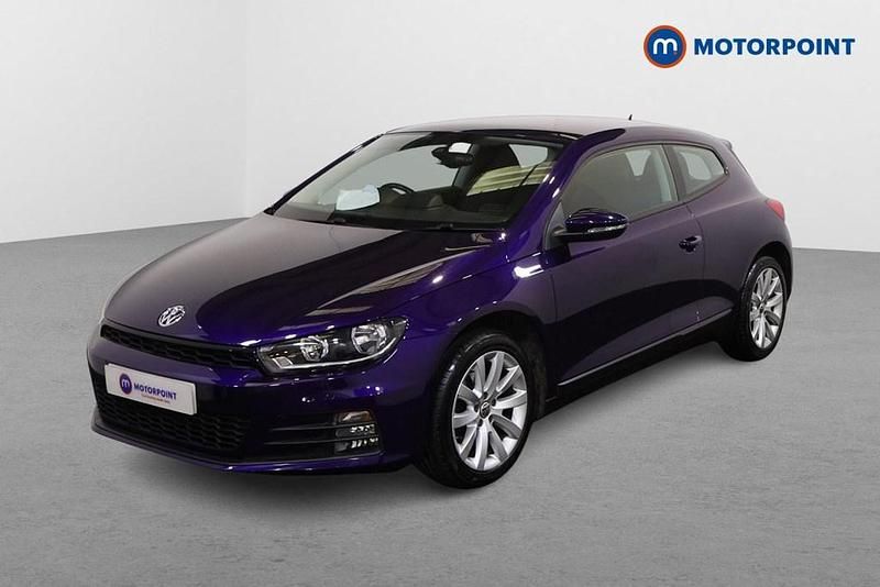 Used VW Scirocco 125 HP (91 kW) 2016 Mauve/purple Coupe