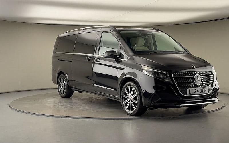 Second-hand Mercedes V220 163 CP (119 kW) 2020 Monovolum
