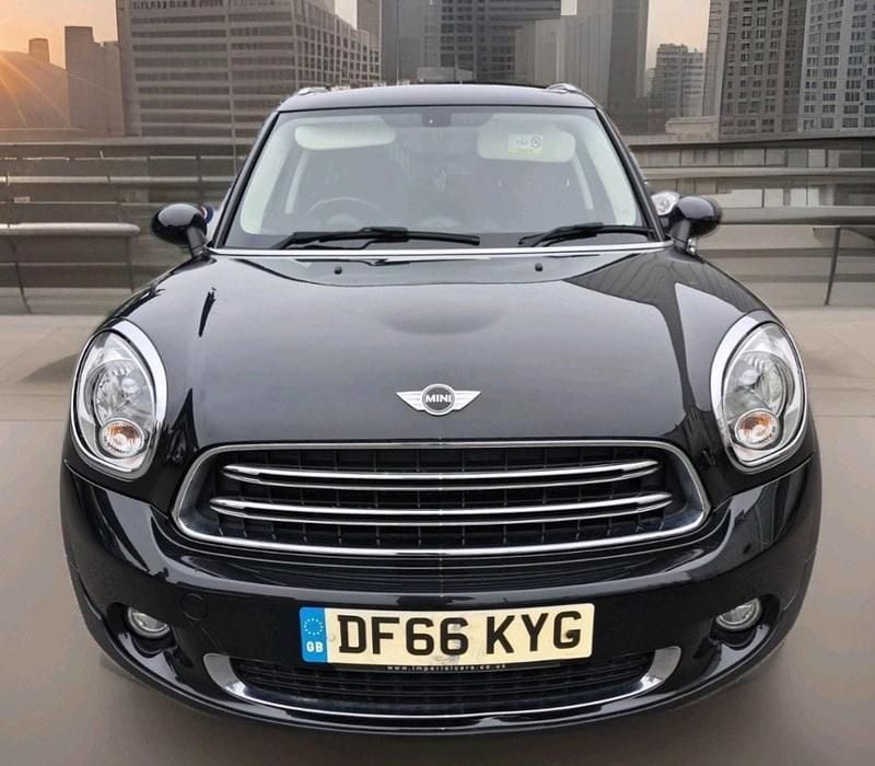 Used Mini Cooper D Business 2016 Black Hatchback
