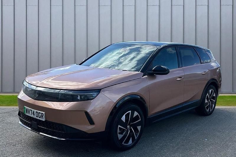 Second-hand Vauxhall Grandland 154 kW (210 CP) 2024 Maro SUV