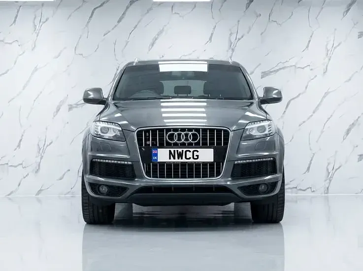 Used Audi Q7 S-line plus 245 HP (180 kW) 2012 Grey SUV