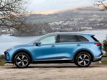 Ny MG MGS6 EV SE 179 kW (244 HK) 2025 Blå SUV