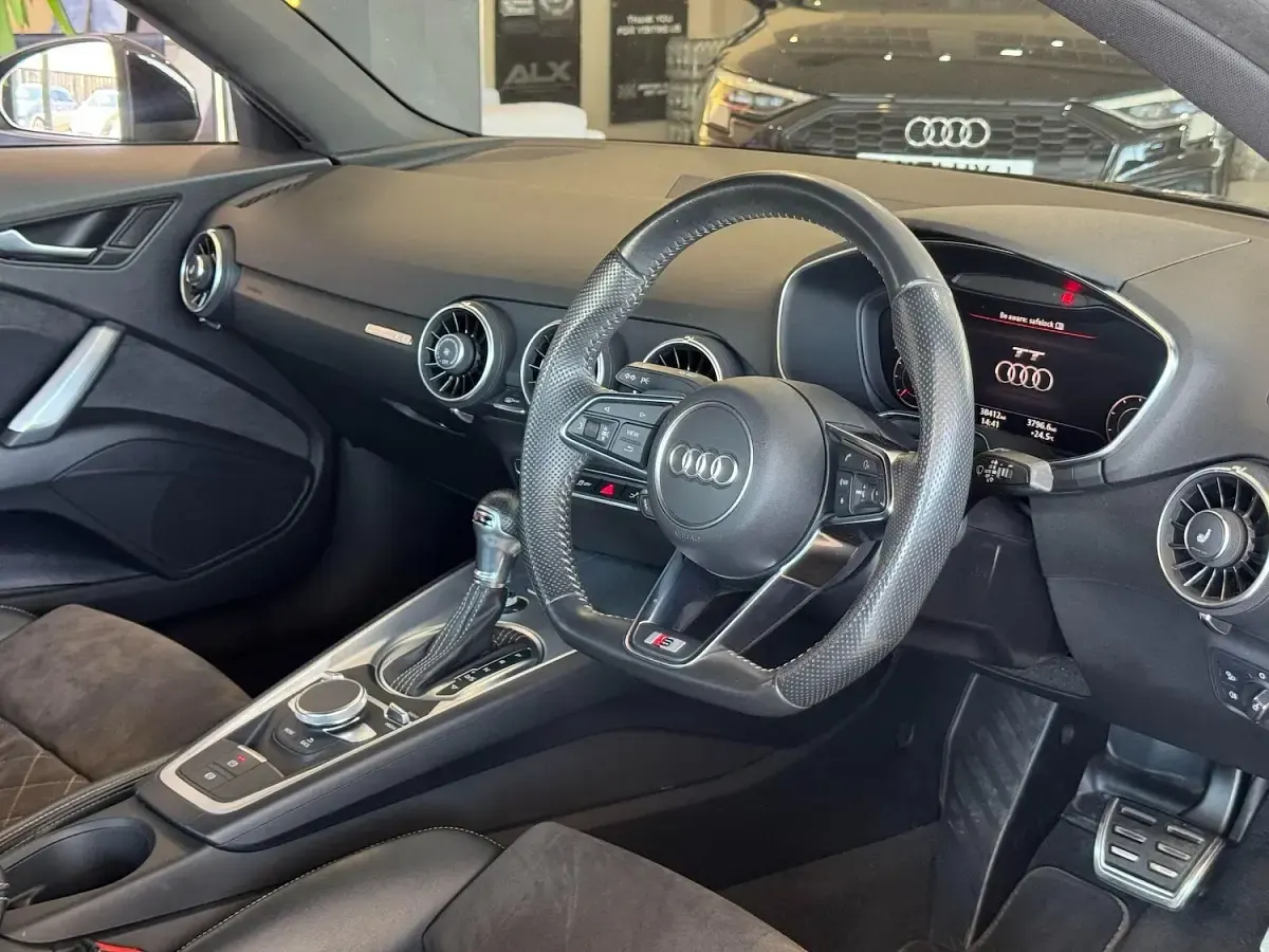 Used Audi TT S-Line 197 HP (144 kW) 2019 Black Coupe