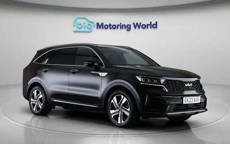 Used Kia Sorento 230 HP (169 kW) 2022 Brown SUV