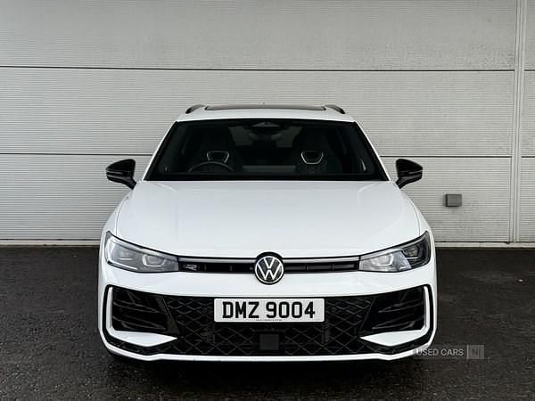 Used VW Passat R-line 2024 White Estate