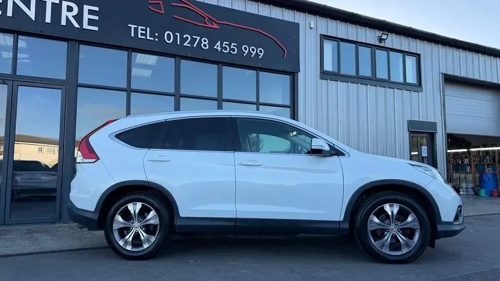 Begagnad Honda CR-V SR 155 HK (114 kW) 2014 Vit SUV