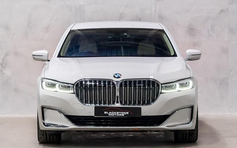 Used BMW 730 Comfort Edition 286 HP (210 kW) 2022 Sedan
