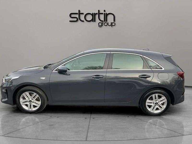 Used Kia Ceed 113 HP (83 kW) 2018 Grey Hatchback