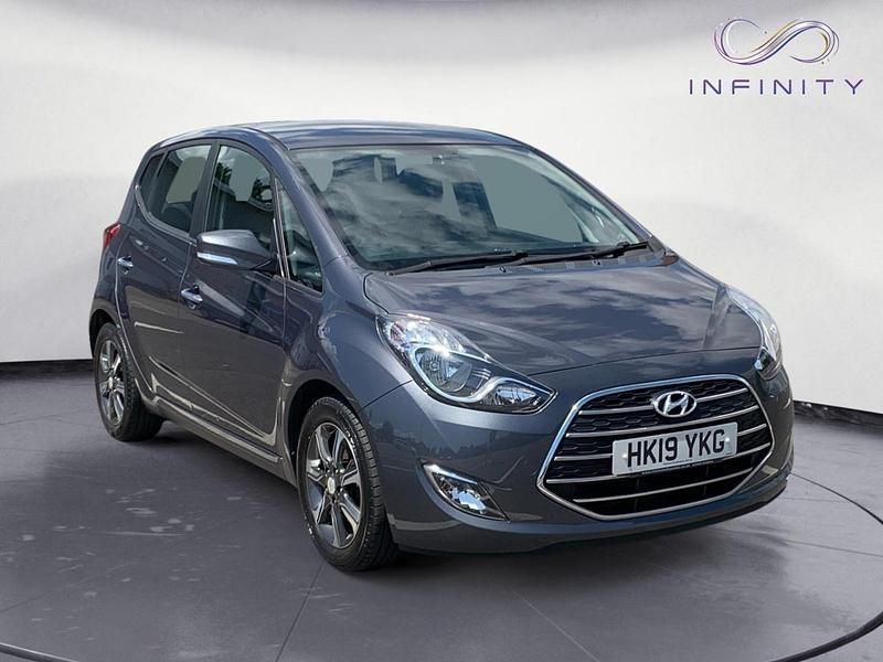 Grey Used 2019 Hyundai ix20 SE MPV | £8,949 (Good price) - Image 1/4