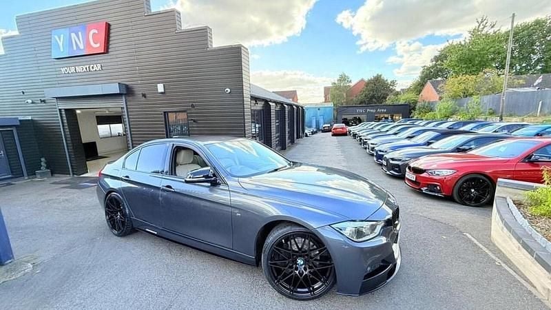 Grey Used 2019 BMW 330 M Sport Sedan | £16,991 (Good price) - Image 1/4