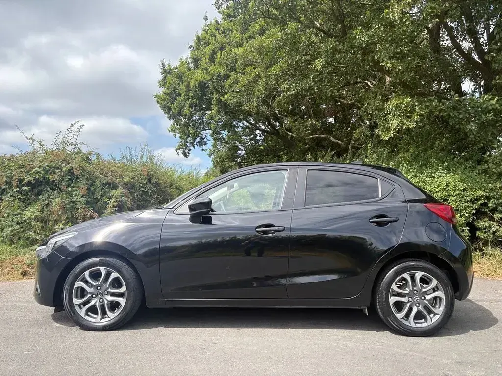 Used Mazda 2 Inclusive 90 HP (66 kW) 2019 Black Hatchback