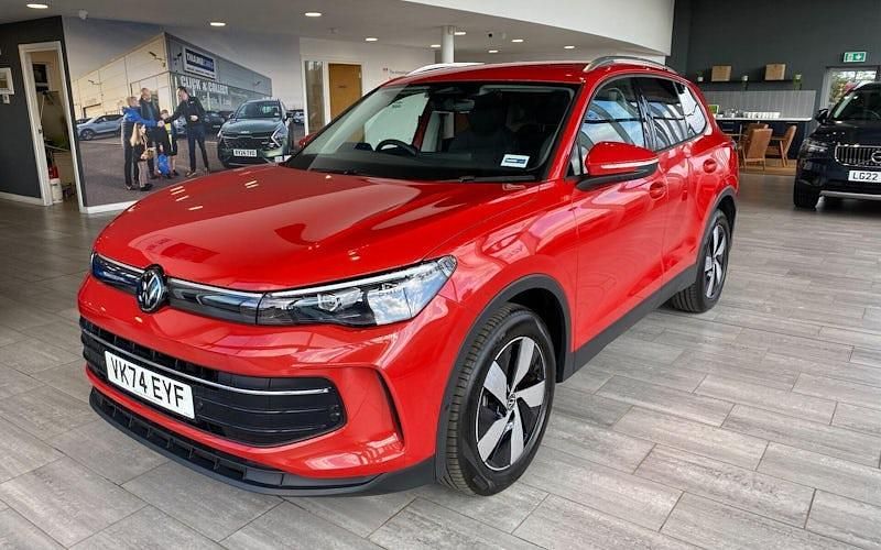 Used 2025 VW Tiguan Match SUV | £28,999 (A bit pricey) - Image 1/4