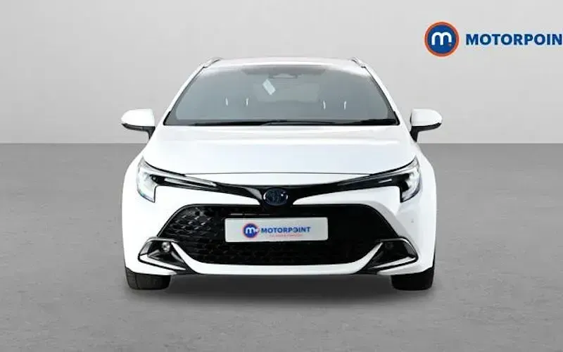 Used Toyota Corolla Design 140 HP (102 kW) 2026 Estate