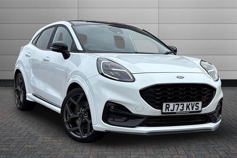 White Used 2023 Ford Puma ST Hatchback | £20,890 (Fair price) - Image 1/4