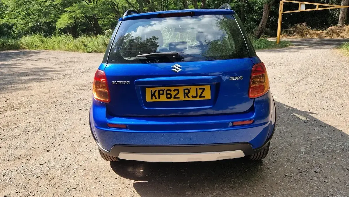 Used Suzuki SX4 SZ3 120 HP (88 kW) 2012 Blue Hatchback