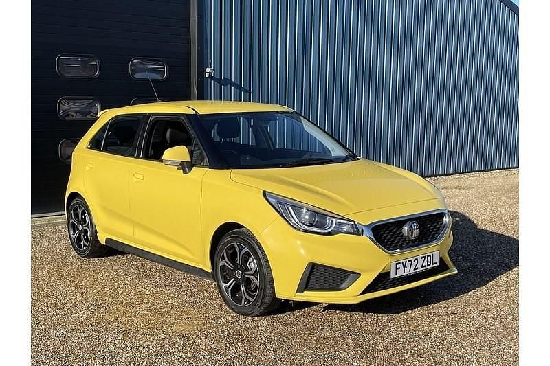 Used MG MG3 Excite 106 HP (77 kW) 2022 Yellow Hatchback